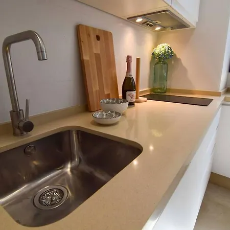 Lovely Studio In Center By Sharingco. Apartment