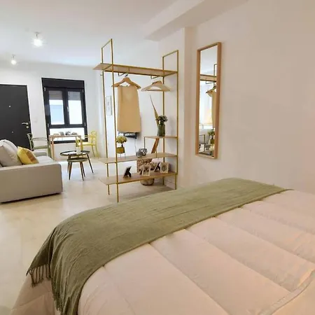 Apartment Lovely Studio In Center By Sharingco. Malaga